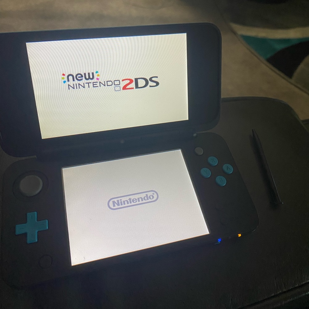 Nintendo 2ds xl